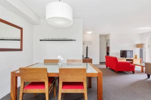 321 Heavenly Hay Sleeps 4 2BR PoolGym