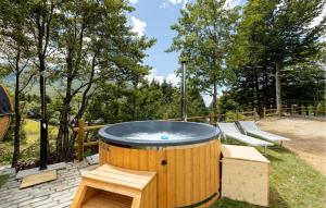 Nice Home In Passo Del Cerreto With Sauna