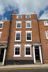 80 Watergate Street, Chester, Cheshire, CH1 2LF, England.