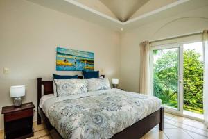 Oceanview Escape Large Pool and 247 Security!