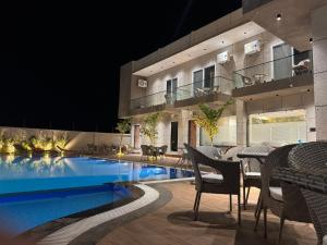 Infinity Resort & Restaurant