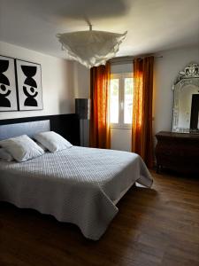 Villas OstalBlanc Belle villa contemporaine avec piscine : photos des chambres