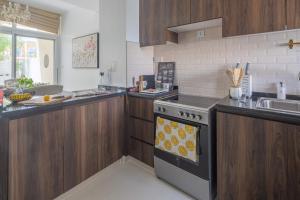 Frank Porter - Avencia, Damac Hills 2