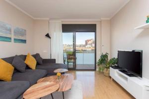 New Apartment With Private Rooftop