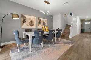 9 Bedrooms 5 Bathrooms Champions Gate 1435Mv