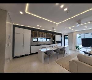 Jeju spacious pool - Ubytování bez kategorie ve městě Sogüpcho