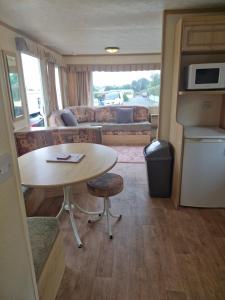 Caravan 26 fishguard holiday park