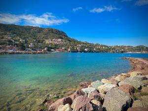 AC Parking Pool 2BR 6 pax