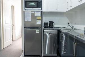Blue Door Apartment 2 - CBD, Heritage, Ideal for Work