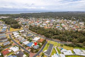 Sky Blue Retreat Serene Family Getaway