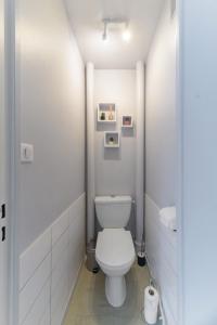 Appartements Le Raymond - Appartement proche du centre sportif, des rives de l'Allier et du centre-ville - parking : photos des chambres