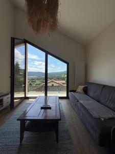 Maisons de vacances Gite Grand Confort en pleine nature - Le Perchoir de l-Olme : photos des chambres