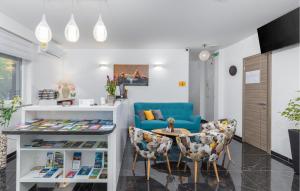 Stunning Apartment In Pula With Wifi - Cir773