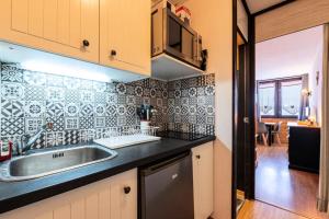 Résidence Chamois - Galerie CHAMOIS C127 - Le Paquebot des Neiges MAE-0293