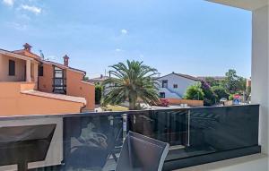 2 Bedroom Nice Home In Medulin 