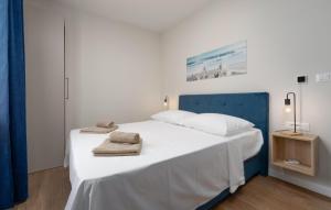 Amazing Home In Vrsar With House A Panoramic View 