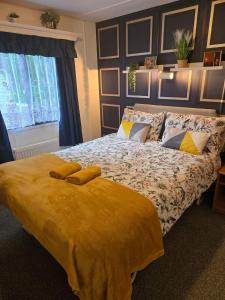 Unique Caravan with Outdoor Space