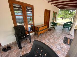 Pigeon Island Beach View Villa - Nilaveli