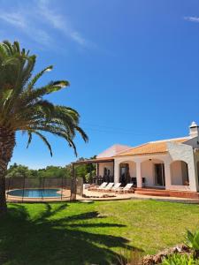 Villa Alegria - A Private, Cozy Retreat in Nature