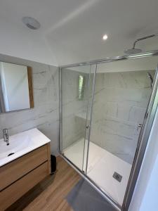 Villas La Parfaite Villa d-Aix (4 suites parentales ) : photos des chambres