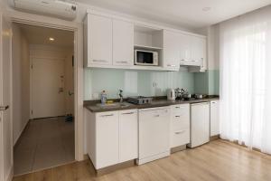 The Room Apartment City Center