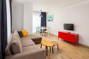 The Room Apartment City Center