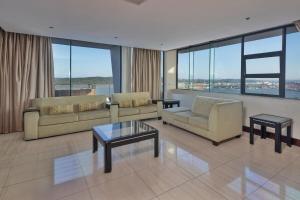 Huge Penthouse overlooking the Harbour