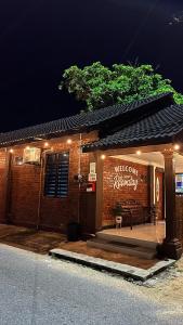 Roomstay By Abe Cottage