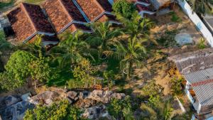 Arugambay Surf Centre