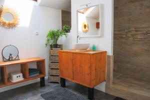 Maisons de vacances Gite La Grenadine : photos des chambres