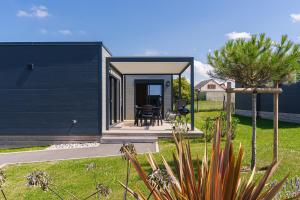 Maisons de vacances Chalet Gold - 5min a Pied de la Plage : photos des chambres