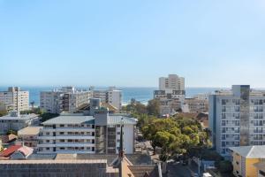 Stylish Sea Point Apartment