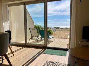 Appartements FACE MER et acces plage : photos des chambres