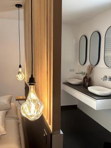 Évasion à 2h de Paris avec piscine chauffée privée