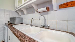 Gleisner Hospitality -Sea Lodge