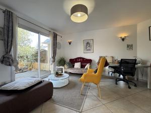 Maisons de vacances LAlhambra House - Circuit - 11p - Reve Au Mans : photos des chambres