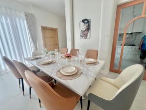 The Botany Pool Villa