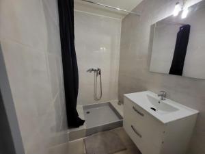 Appartements 058 - Valfere,Saint Anne, Central, Appart 1chambre : photos des chambres