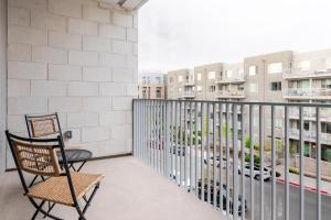 Blueground East Industrial pool AC nr park SFO-1851