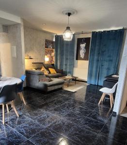 Appartements La Passerelle : Appartement 3 Chambres