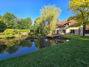 Villas Grande villa avec piscine et parc : photos des chambres
