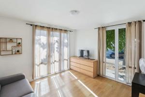 Appartements LX135 Studio proche centre-ville & parking gratuit : Studio