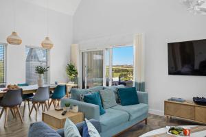 5 The Vista- Hot Tub - Pet Friendly - Pool