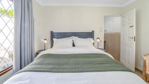 Gleisner Hospitality -Saw Sea