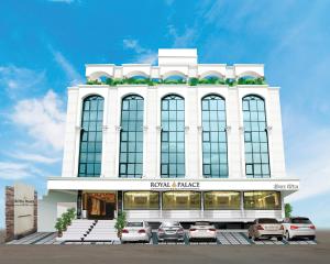 Hotel Royal Palace Jalgaon