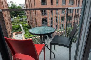 Łąkowa Residence - elegancki apartament z garażem, krok od Długiego Targu