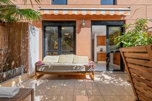 MEDANO4YOU Zoes Garden Holiday Home