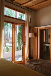 Pure House on th Lake