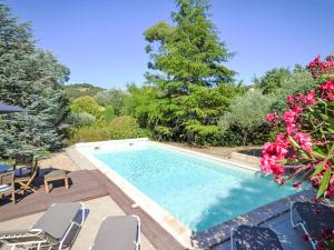 Maisons de vacances Holiday Home Les Iris by Interhome : photos des chambres