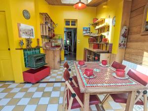 Maisons de vacances Holiday Home L'Ote rouge by Interhome : photos des chambres